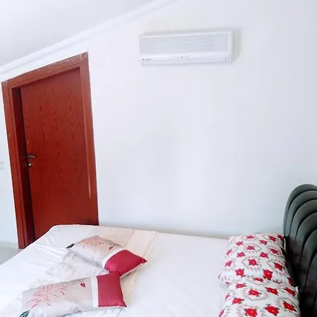 Sidede Muhtesem Havuzlu 3+1 Dubleks Apartmán *