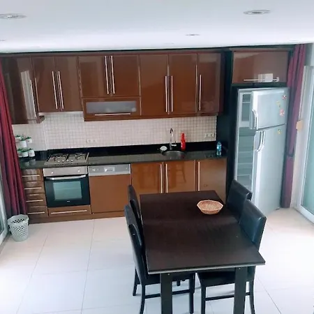 Apartament Sidede Muhtesem Havuzlu 3+1 Dubleks *