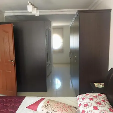 Apartman Sidede Muhtesem Havuzlu 3+1 Dubleks
