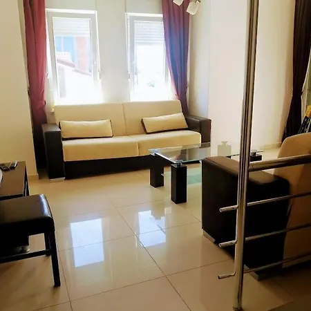 Sidede Muhtesem Havuzlu 3+1 Dubleks Apartman Side
